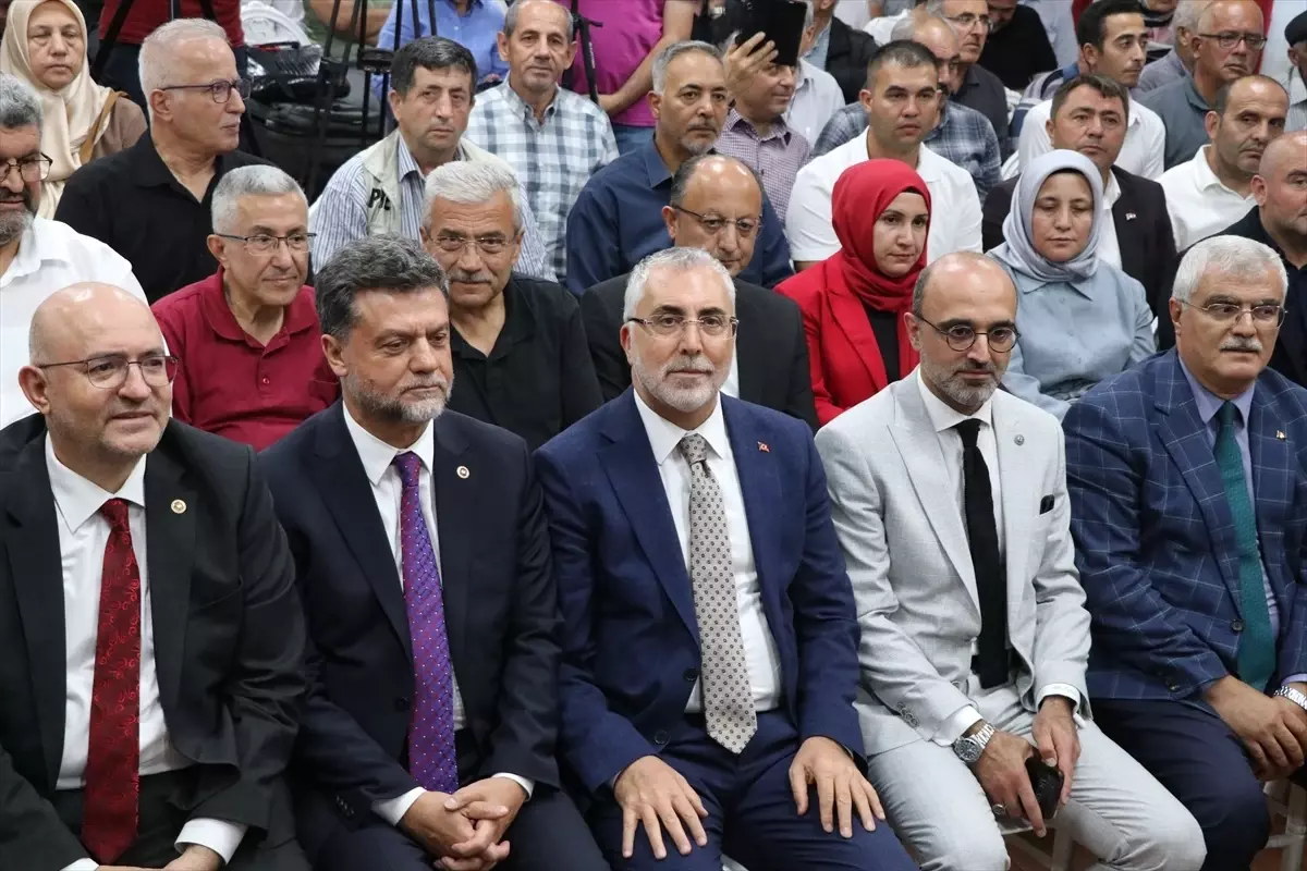 Bakan Işıkhan, Burdur'da AK Parti İl Danışma Meclisi Toplantısı'na katıldı Açıklaması