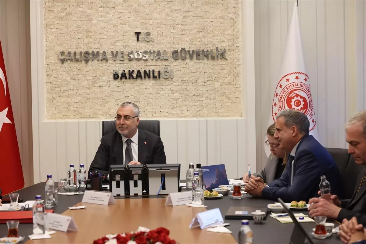 Bakan Işıkhan, Dünya Bankası Heyeti ile İşbirliği Görüşmesi Yaptı