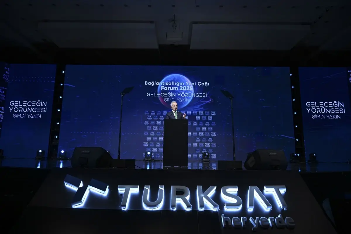 Bakan Kacır, 'Bağlantısallığın Yeni Çağı Forumu'nda konuştu Açıklaması