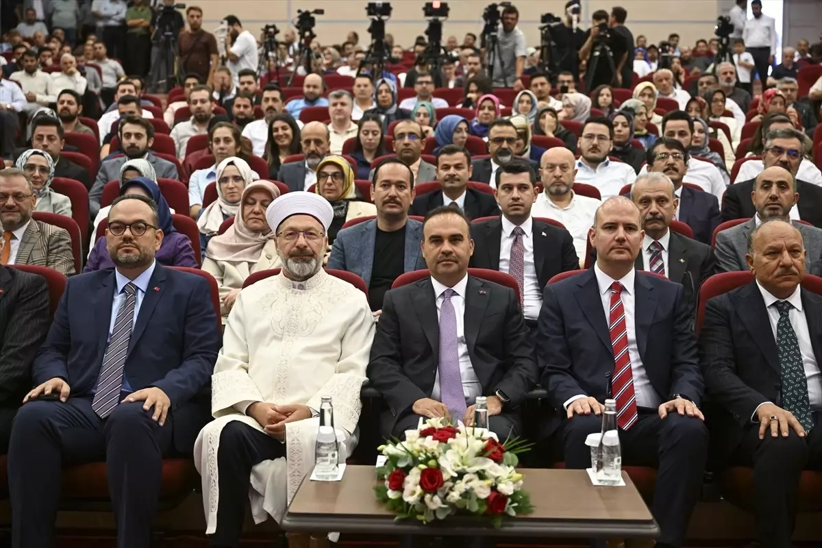 Bakan Kacır, Diyanet İşleri Başkanlığı Dijital Hizmetler Tanıtım Toplantısı'nda konuştu Açıklaması