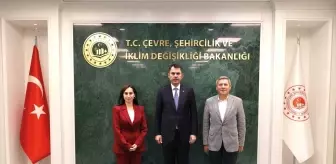 Bakan Murat Kurum, AK Parti'ye Katılan Yeni Üyeleri Ağırladı