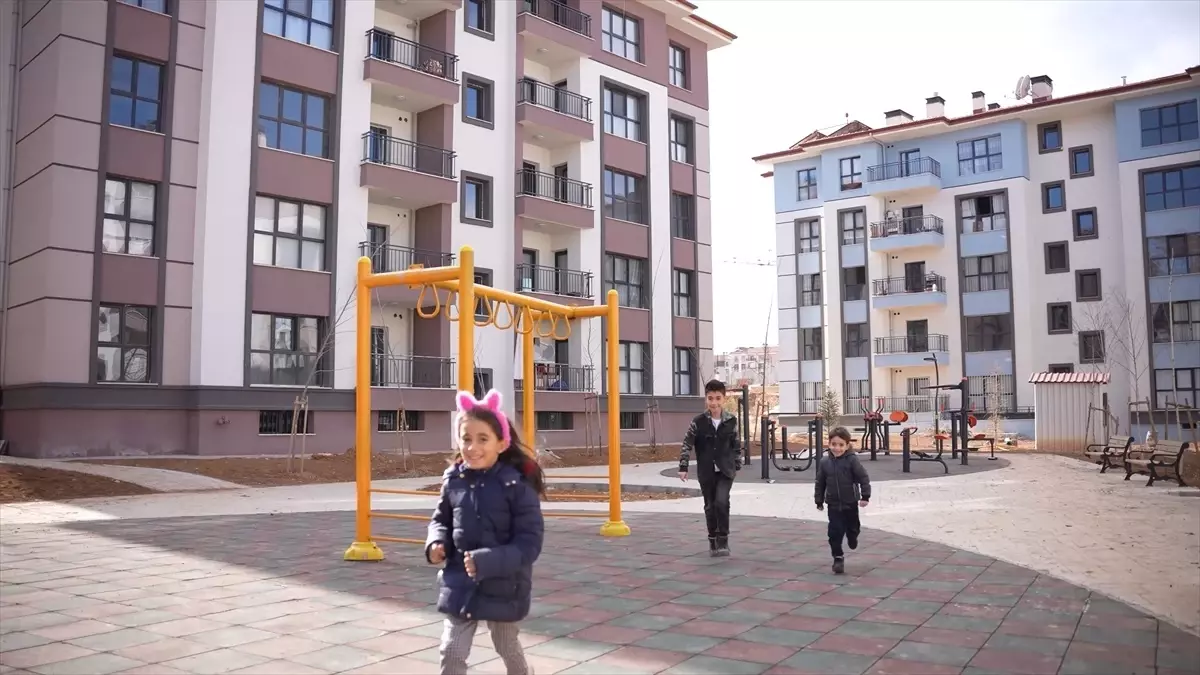 Malatya'da Deprem Sonrasında 26 Bin Konut Teslim Edildi