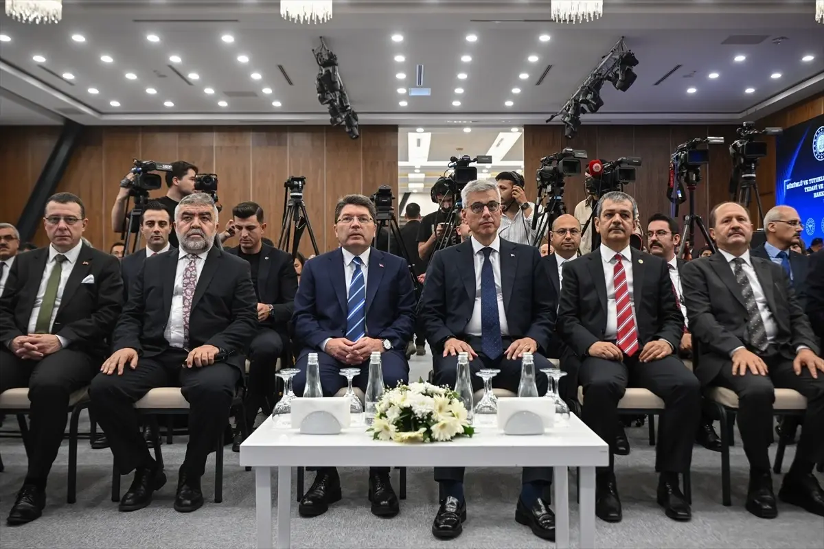Bakan Memişoğlu, bağımlı hükümlülere yönelik tedavi merkezi protokolünün imza töreninde konuştu Açıklaması