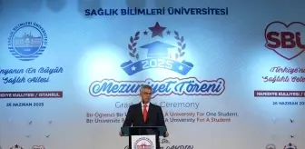 Bakan Memişoğlu, Sağlık Bilimleri Üniversitesi mezuniyet törenine katıldı Açıklaması