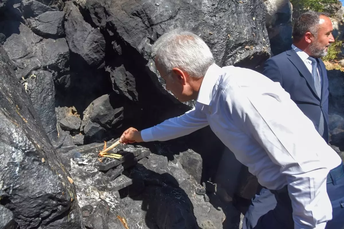 Bakan Uraloğlu, Munzur Gözeleri'ni Ziyaret Etti