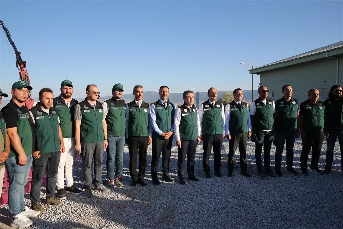 Bakan Yumaklı, belediyeleri su yönetimi konusunda uyardı Açıklaması