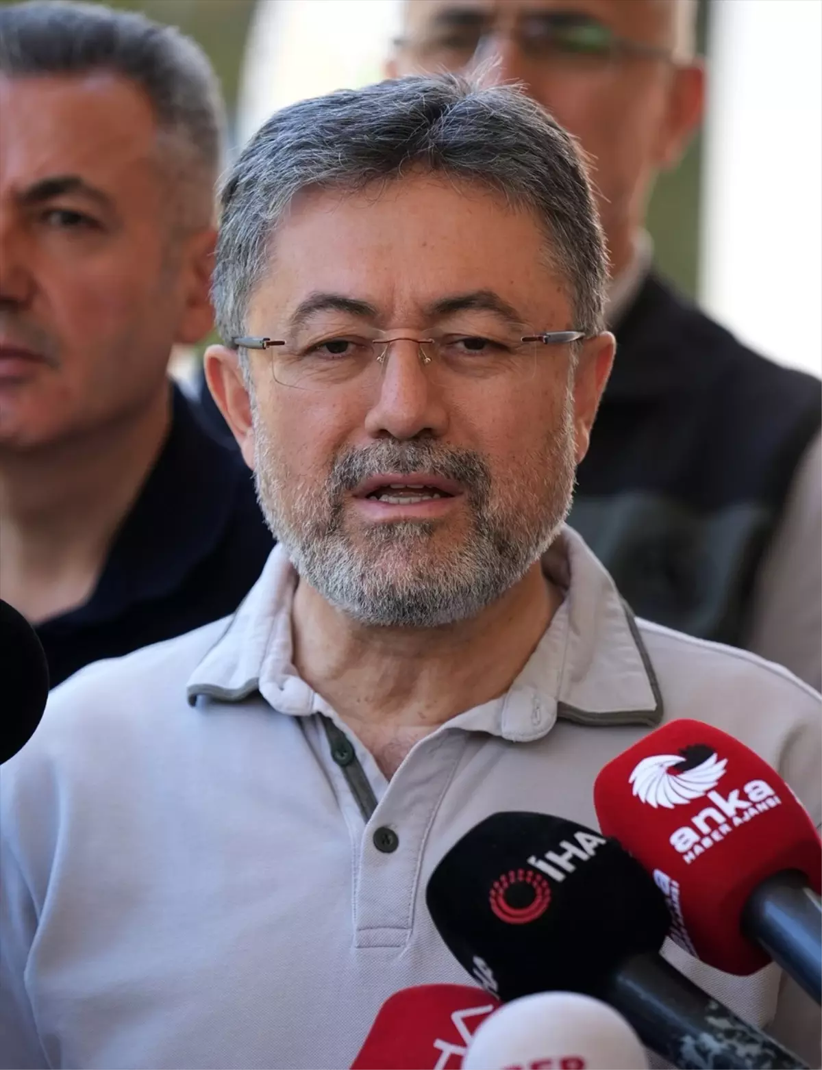 Bakan Yumaklı, İzmir'de orman yangınlarına ilişkin açıklama yaptı Açıklaması