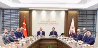 Bakanlar, Deprem Bölgesindeki Tarihi Yapıların Restorasyonu İçin Bir Araya Geldi