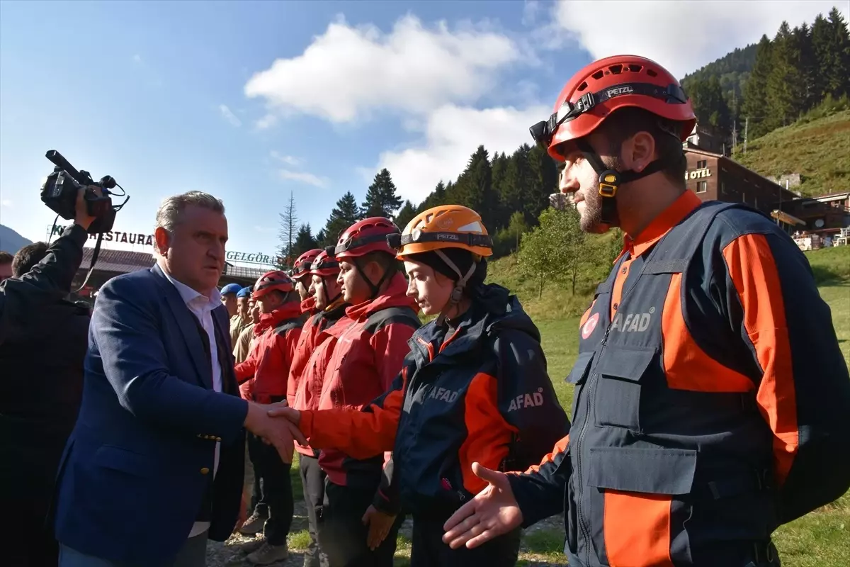 Çamlıhemşin-Ayder Yolu Tekrar Ulaşıma Açıldı
