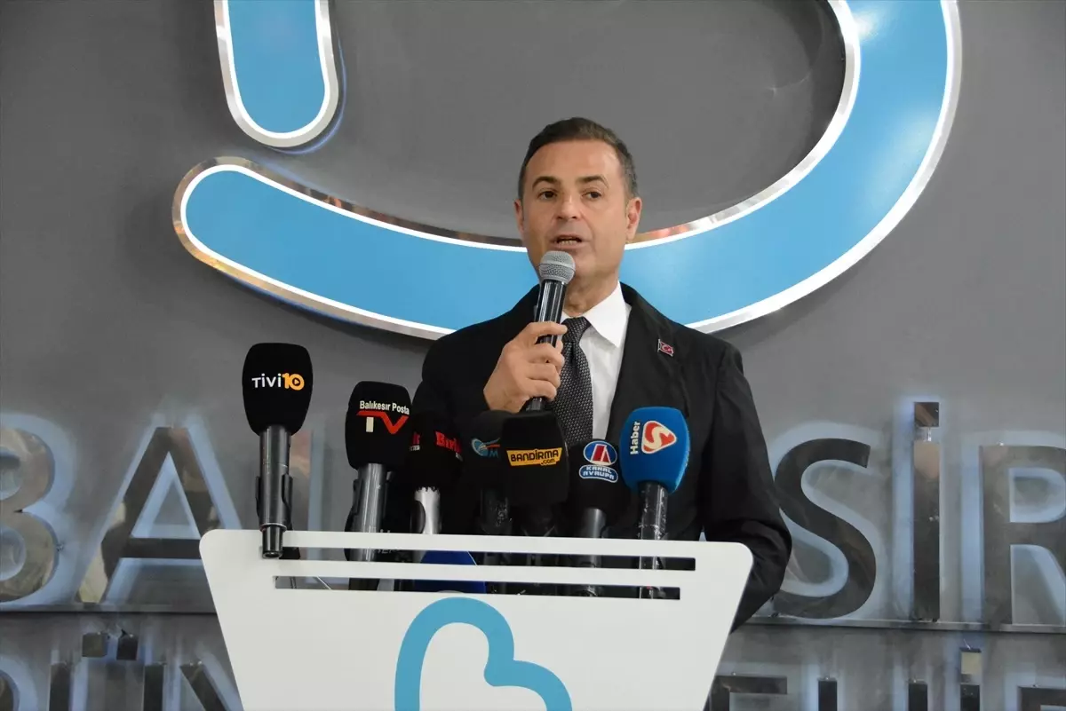 Balıkesir Belediye Başkanı Akın: Deprem Sonrası Destek Süreçleri Başarıyla Yönetildi