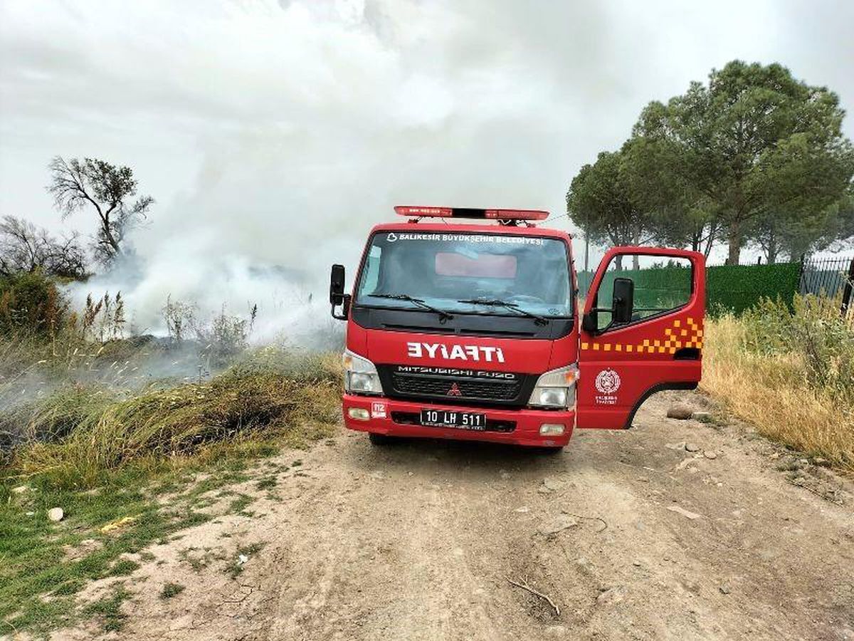 Balıkesir'de Son Bir Haftada 14 Yangın Vakası