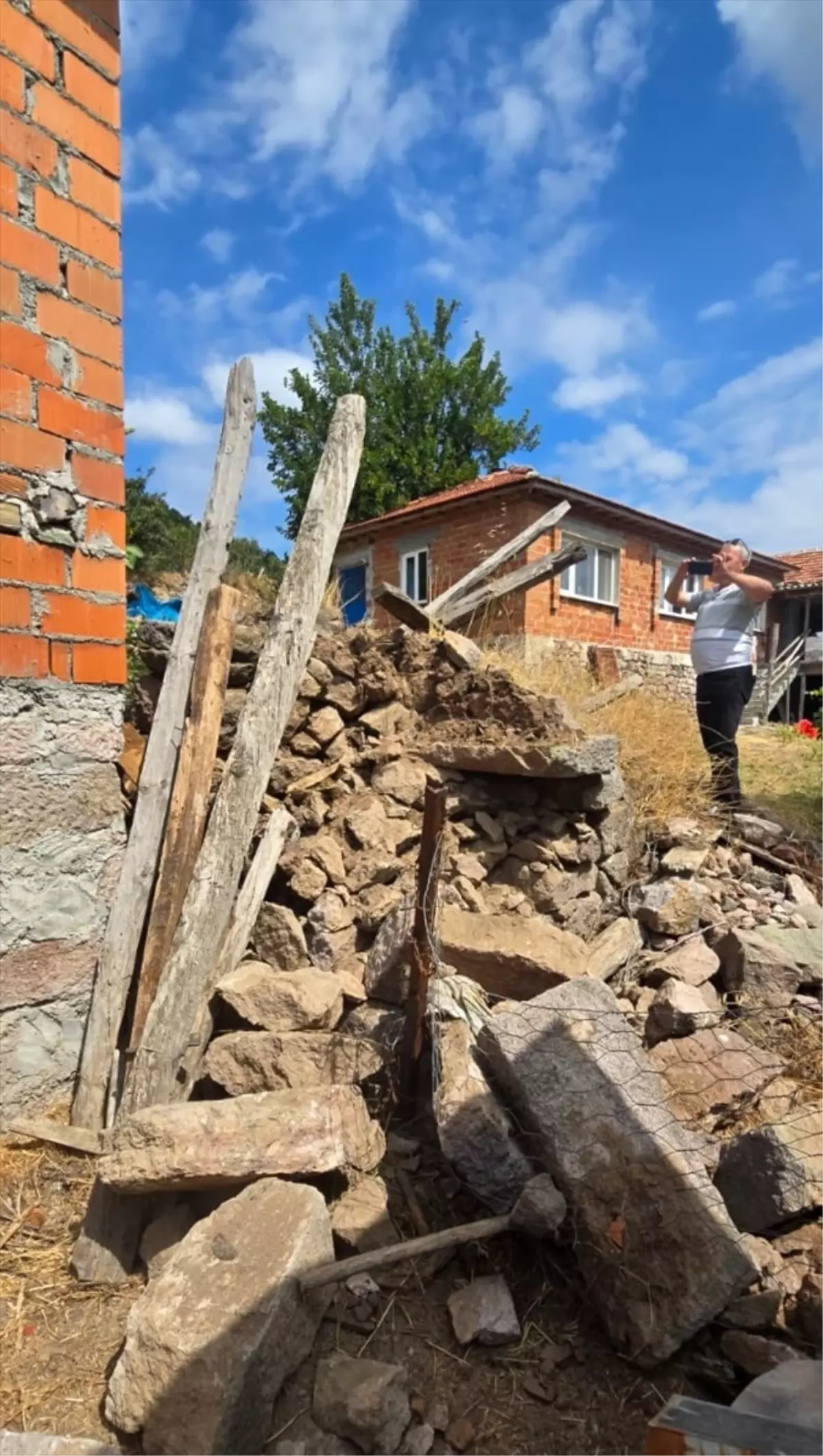 Balıkesir'in Sındırgı ilçesinde 4,1 büyüklüğünde deprem