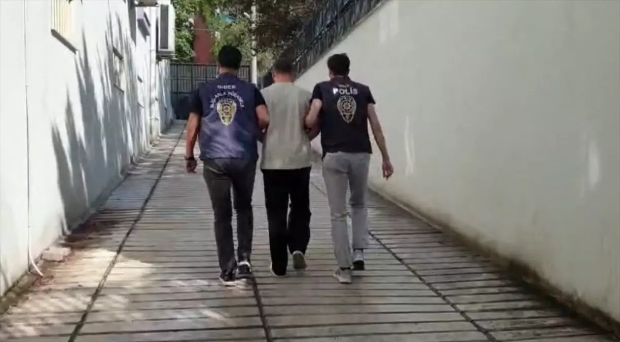 Balıkesir'de Zararlı Yazılım Satışı Yapan Zanlı Tutuklandı