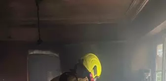 Edremit'te Yangın: 2 Kişi Dumandan Etkilendi
