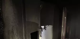 Balıkesir'de İki İkamet Yangını Söndürüldü