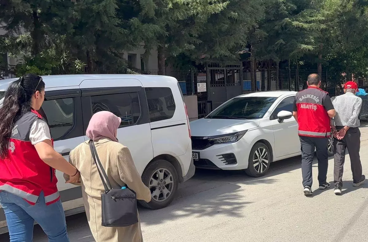 Balıkesir'de Kiracı- Ev Sahibi Arasında Baltalı Kavga: 1 Ölü