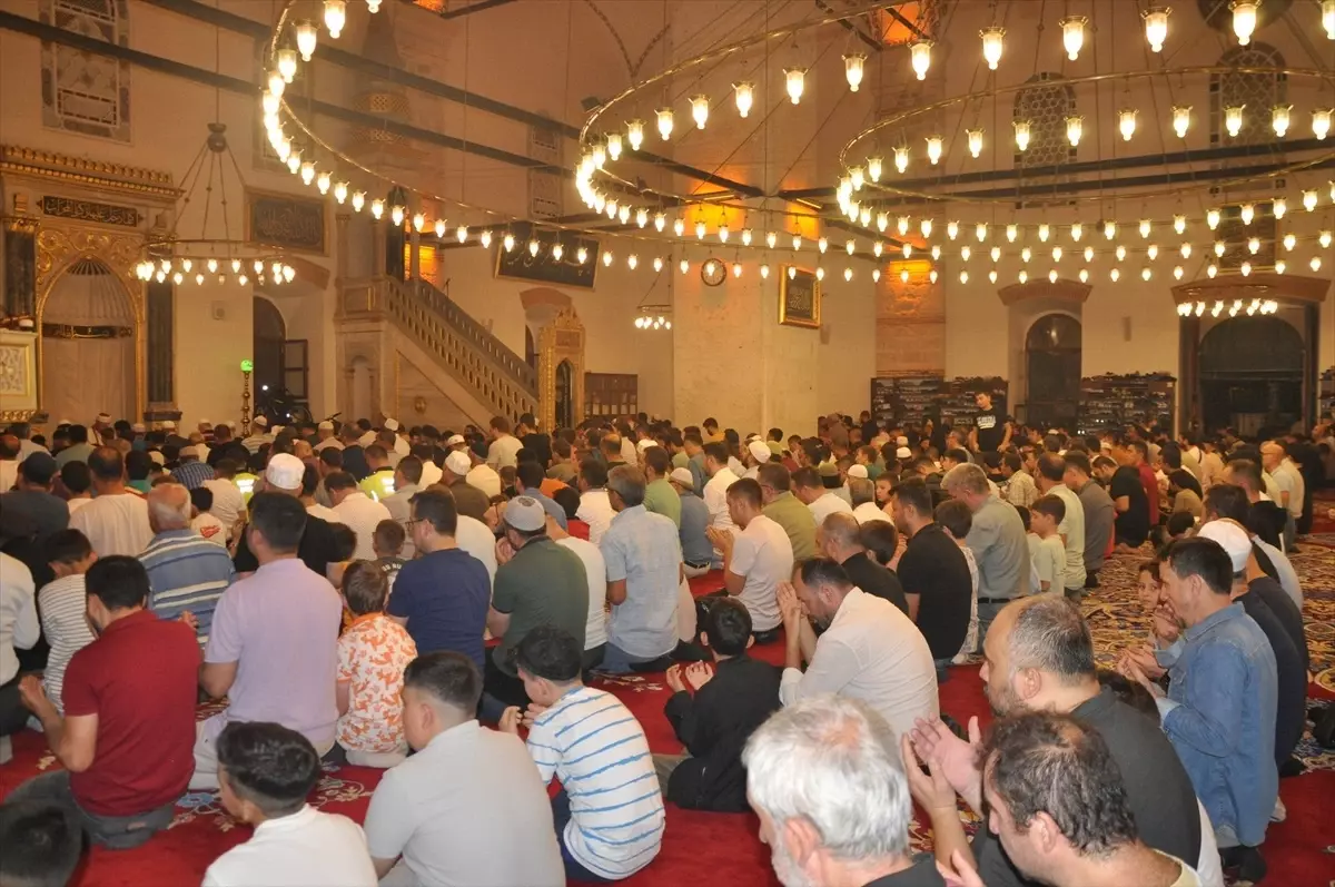 Mevlid-i Nebi Haftası Etkinlikleri Balıkesir'de Coşkuyla Kutlandı