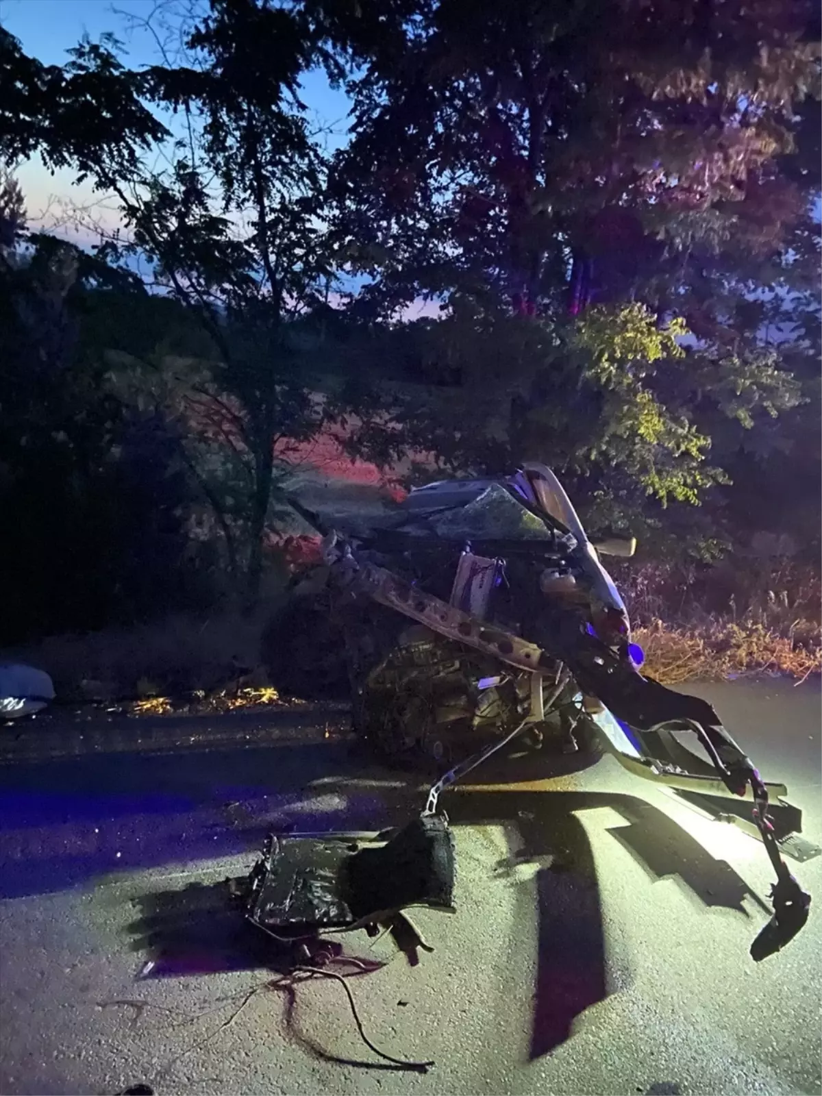 Balıkesir'de Trafik Kazası: 3 Ölü, 1 Yaralı
