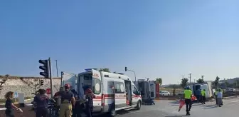 Balıkesir'de otomobil-kamyon çarpışmasında 1 ölü, 1 yaralı