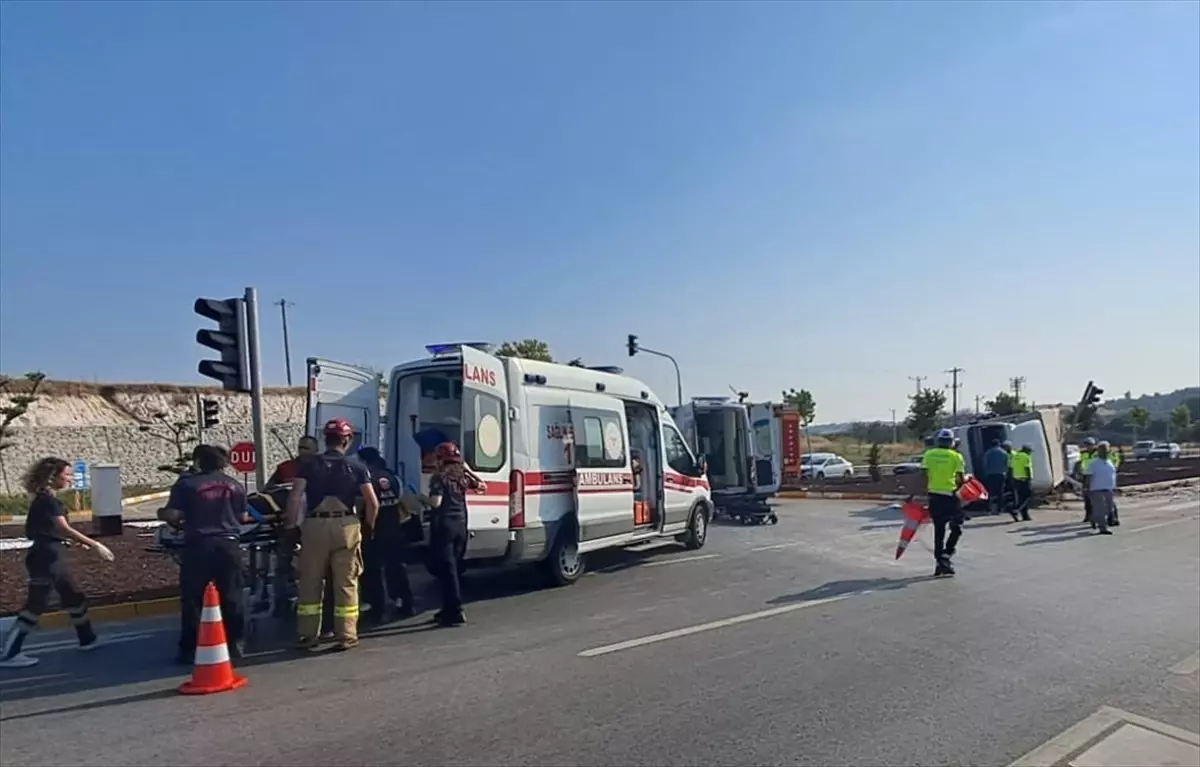Balıkesir'de otomobil-kamyon çarpışmasında 1 ölü, 1 yaralı