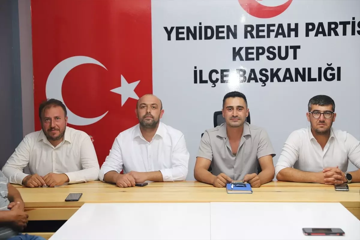 Yeniden Refah Partisi Kepsut Teşkilatı İstifa Etti