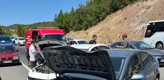 Balıkesir'de Zincirleme Trafik Kazası: 4 Yaralı