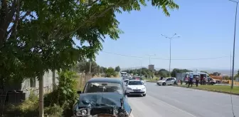 Banaz'da Trafik Kazası: İki Yaralı