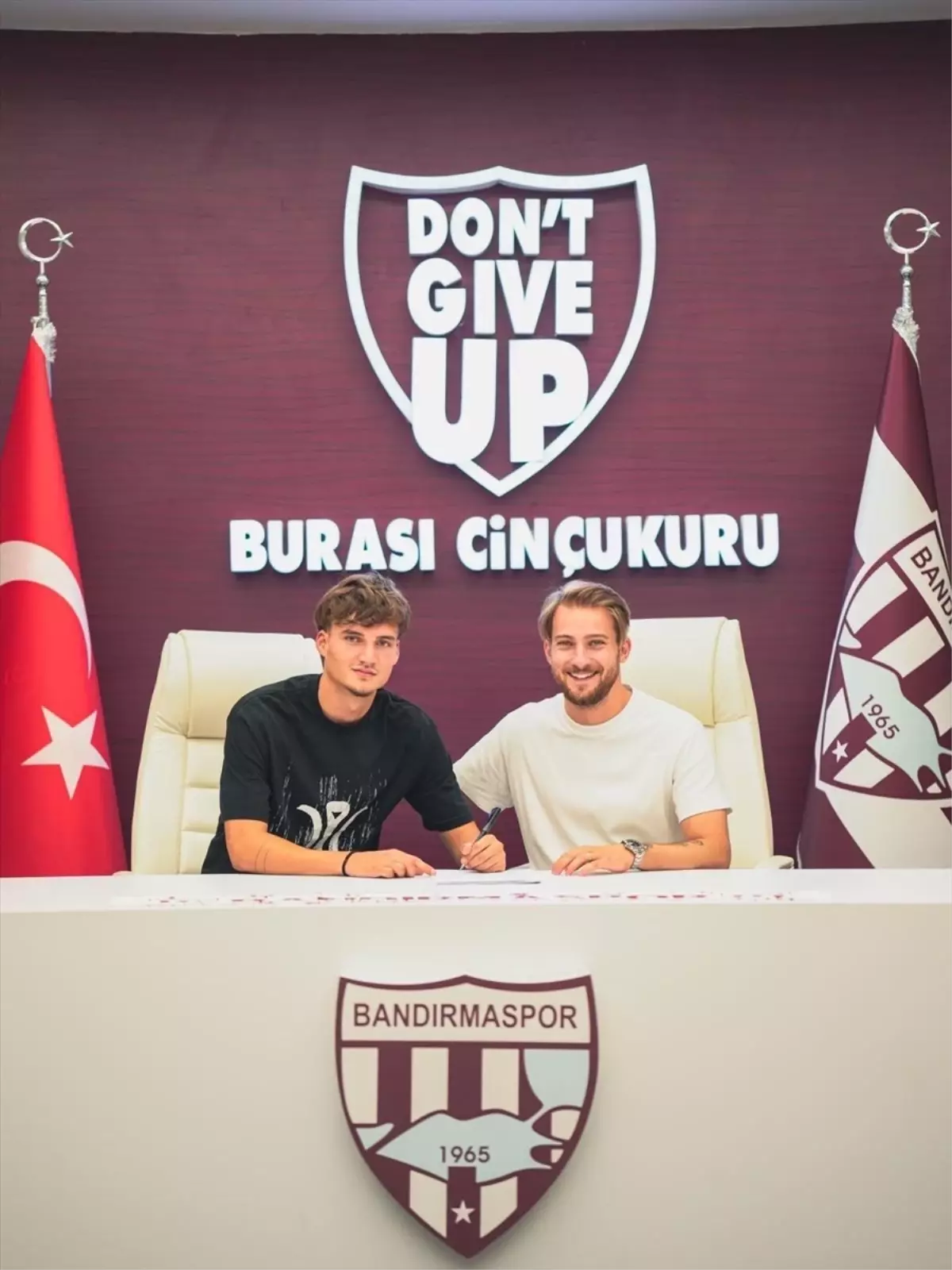 Bandırmaspor, Emirhan Acar'ı transfer etti