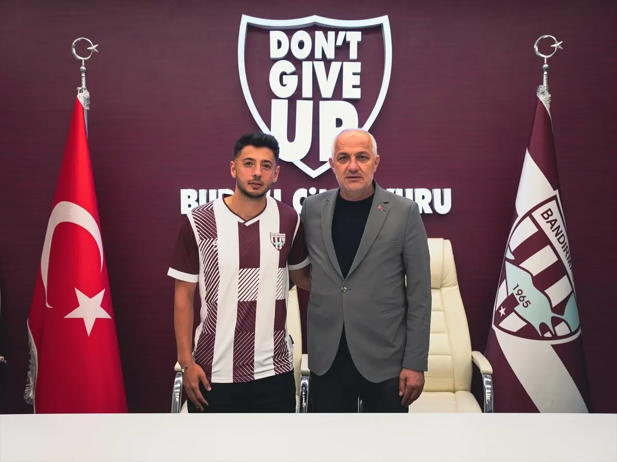 Bandırmaspor, Muhammed Gümüşkaya ile Anlaştı