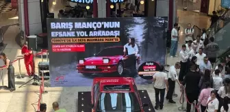 Barış Manço'nun Kırmızı Honda Prelude'u Marmara Park'ta Sergileniyor