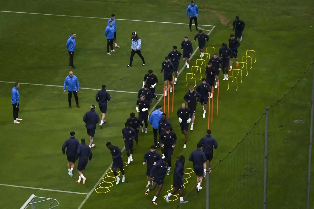 Başakşehir Futbol Takımı Avusturya Kampına Başladı