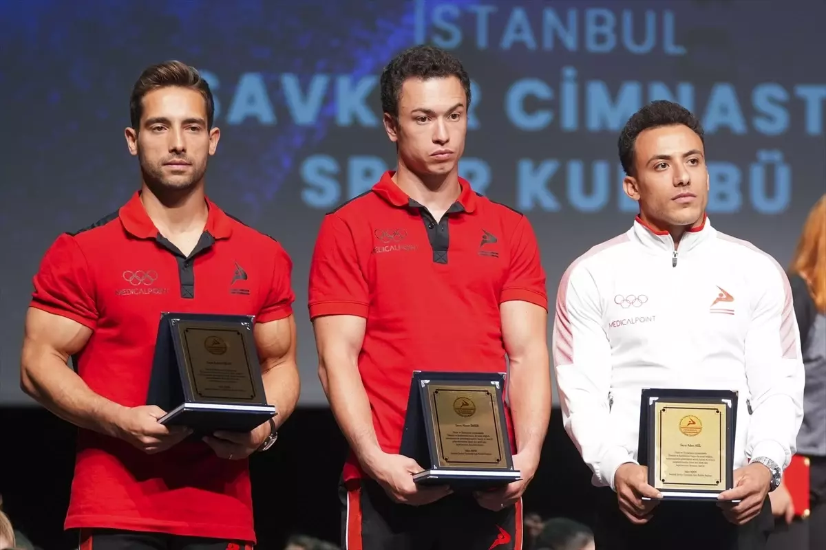 Milli Cimnastikçiler Ödüllendirildi