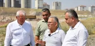 Başkan Büyükkılıç, Yeşilyurt Mahallesi'nde Altyapı Çalışmalarını İnceledi