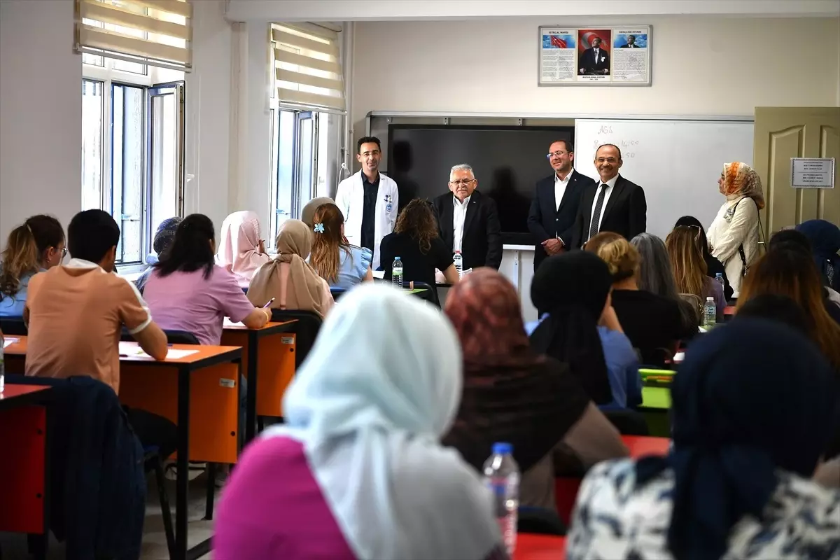 Başkan Büyükkılıç, KAYMEK Tesislerini Ziyaret Etti