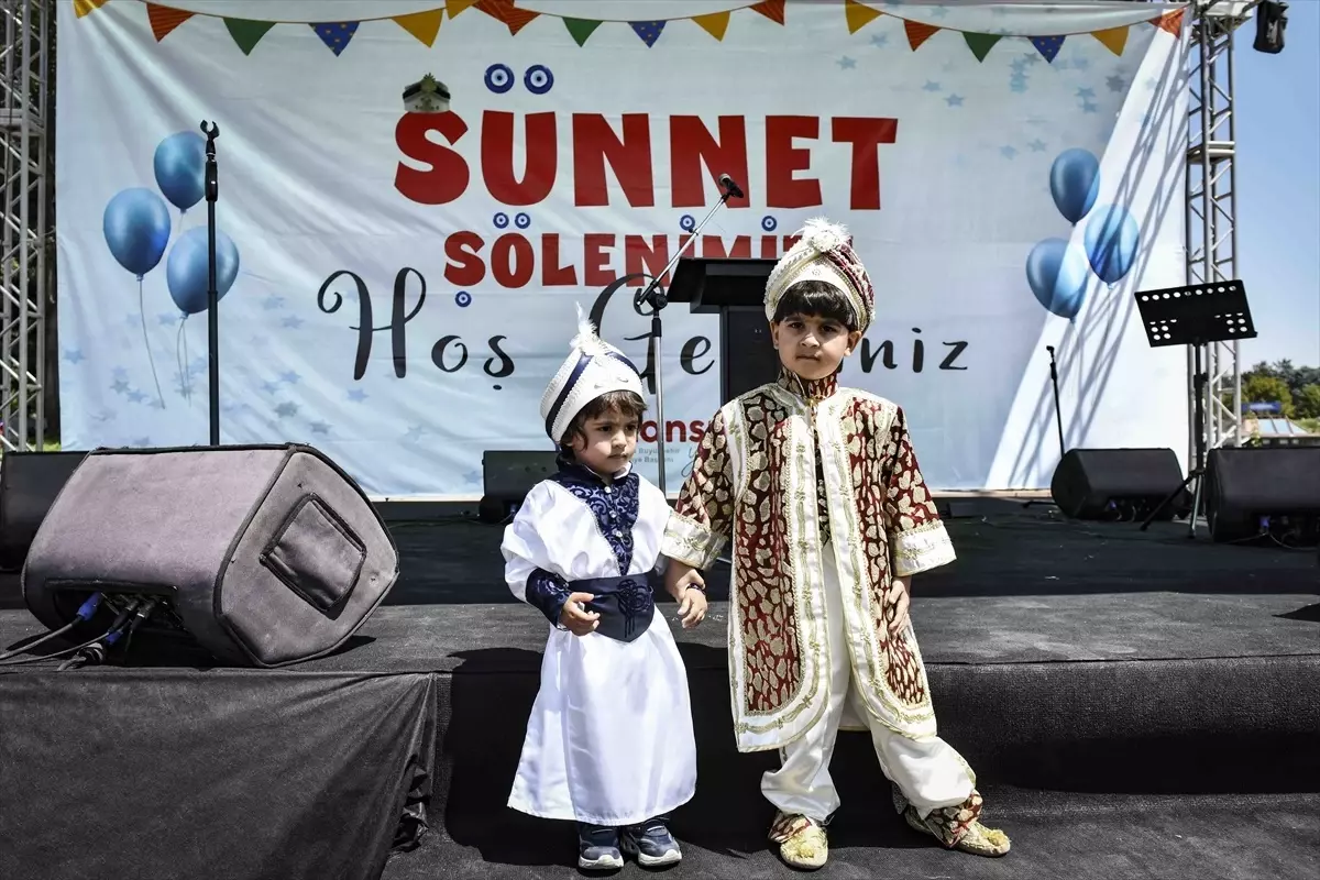 Ankara'da Geleneksel Toplu Sünnet Şöleni Düzenlendi