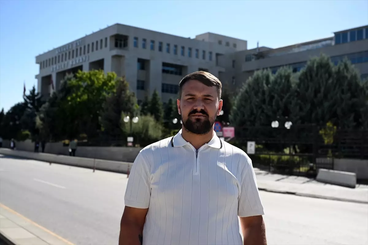 Ankara'da Taksiciye Sopalı Saldırı