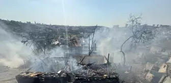Mamak'ta Çıkan Yangında 8 Gecekondu Kullanılamaz Hale Geldi