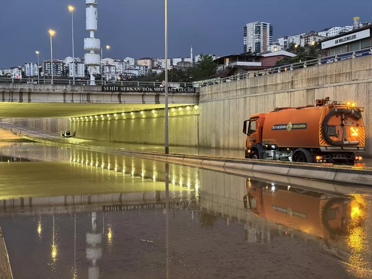 Başkentte kısa süreli sağanak etkili oldu