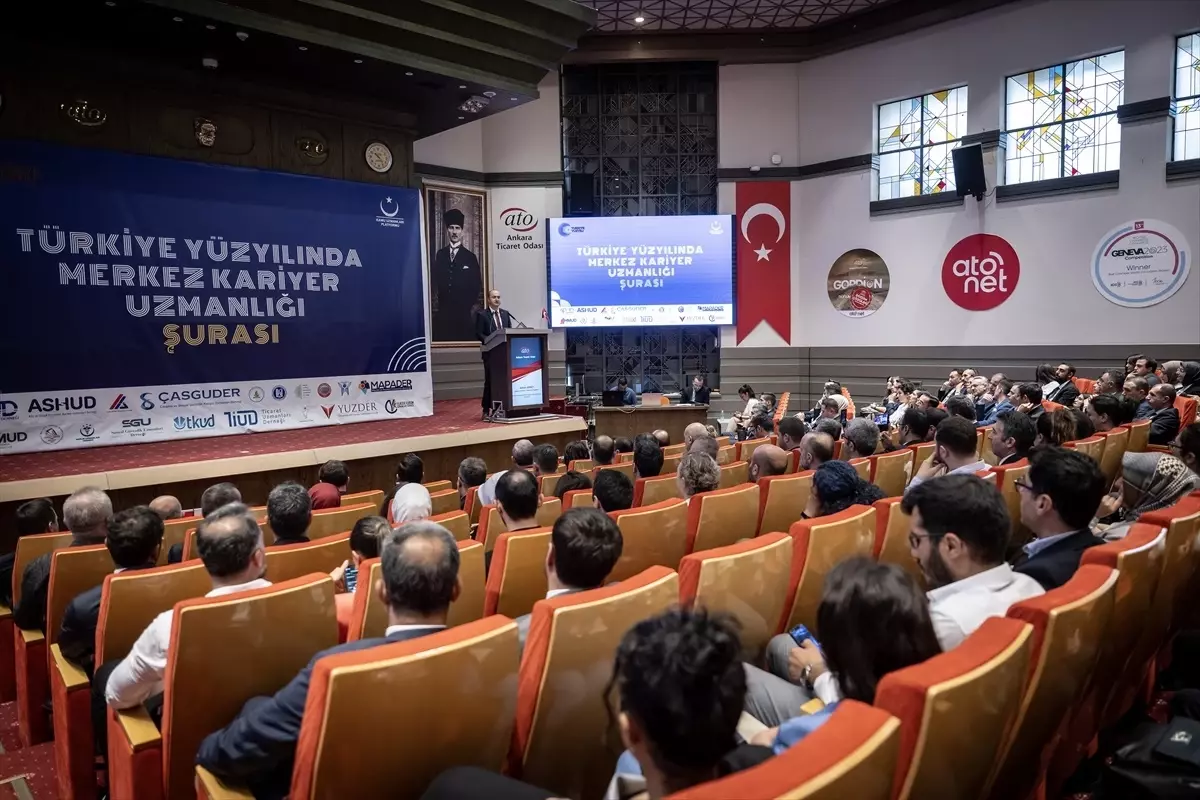 Türkiye Yüzyılı'nda Merkez Kariyer Uzmanlığı Şurası Gerçekleşti