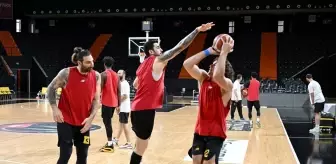 Mersin Spor, Anadolu Efes Maçı Hazırlıklarını Sürdürüyor