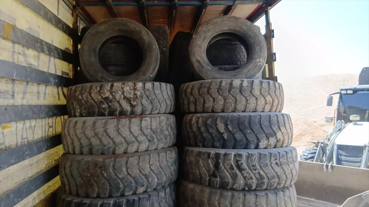 Batman'da 116 Ton Kullanım Ömrü Tamamlanmış Lastik Geri Dönüşüme Kazandırıldı