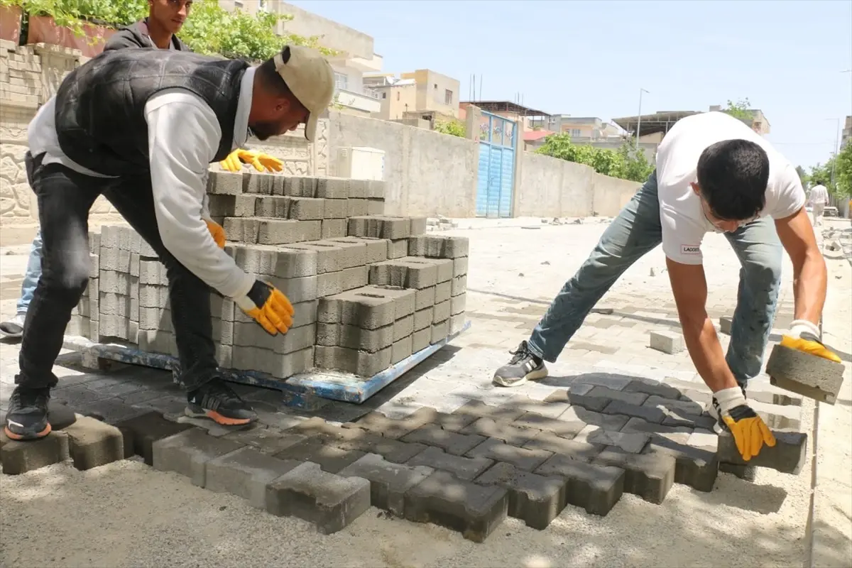 Batman Belediyesi 145 Bin 500 Metrekare Parke Taşı Döşedi
