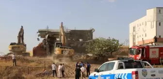 Batman'da Ruhsatsız Yapı Yıkıldı