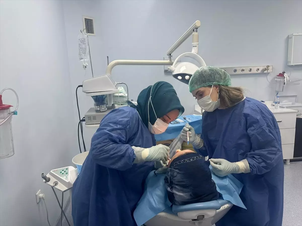 Batman'da Kist Ameliyatı ile Sağlığına Kavuşan Genç Hasta