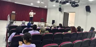 Batman'da Engelli Aktif Yaşam Merkezi Personeline 'Temel Afet Bilinci' Eğitimi Verildi