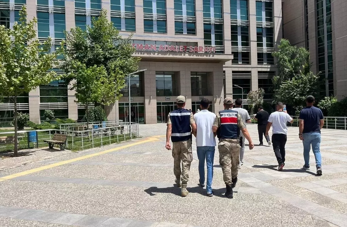 Batman'da 15 Yıl Hapis Cezası Bulunan Firari Hükümlü Yakalandı
