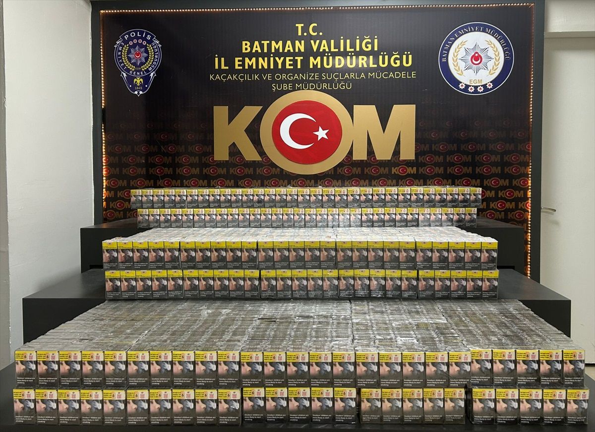 Batman'da 5 Bin 240 Paket Gümrük Kaçağı Sigara Ele Geçirildi