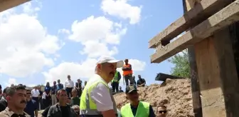 Batman'da İluh Şehit Özkan Kocaer Polis Amirliği hizmet binası inşası için çivi çakma töreni yapıldı