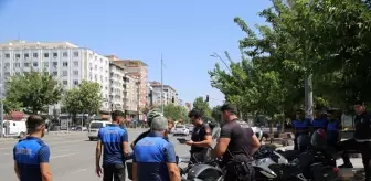Batman'da Motosiklet Sürücülerine Yönelik Denetim Yapıldı