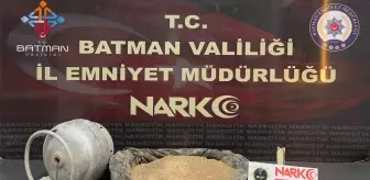 Batman'da Piknik Tüpüne Gizlenmiş 2 Kilo 900 Gram Eroin Ele Geçirildi